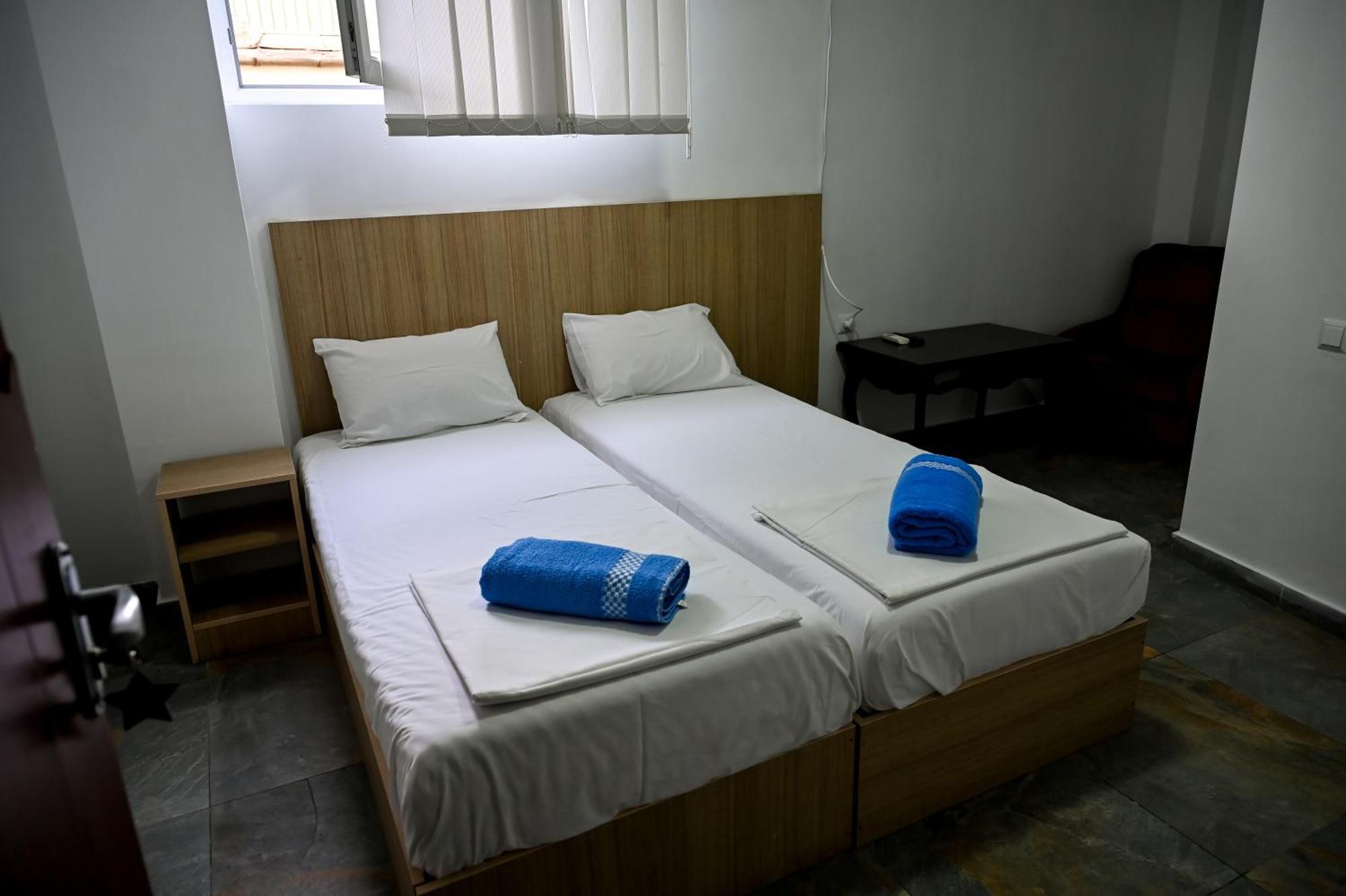 Starhostel Kutaisi Exterior photo